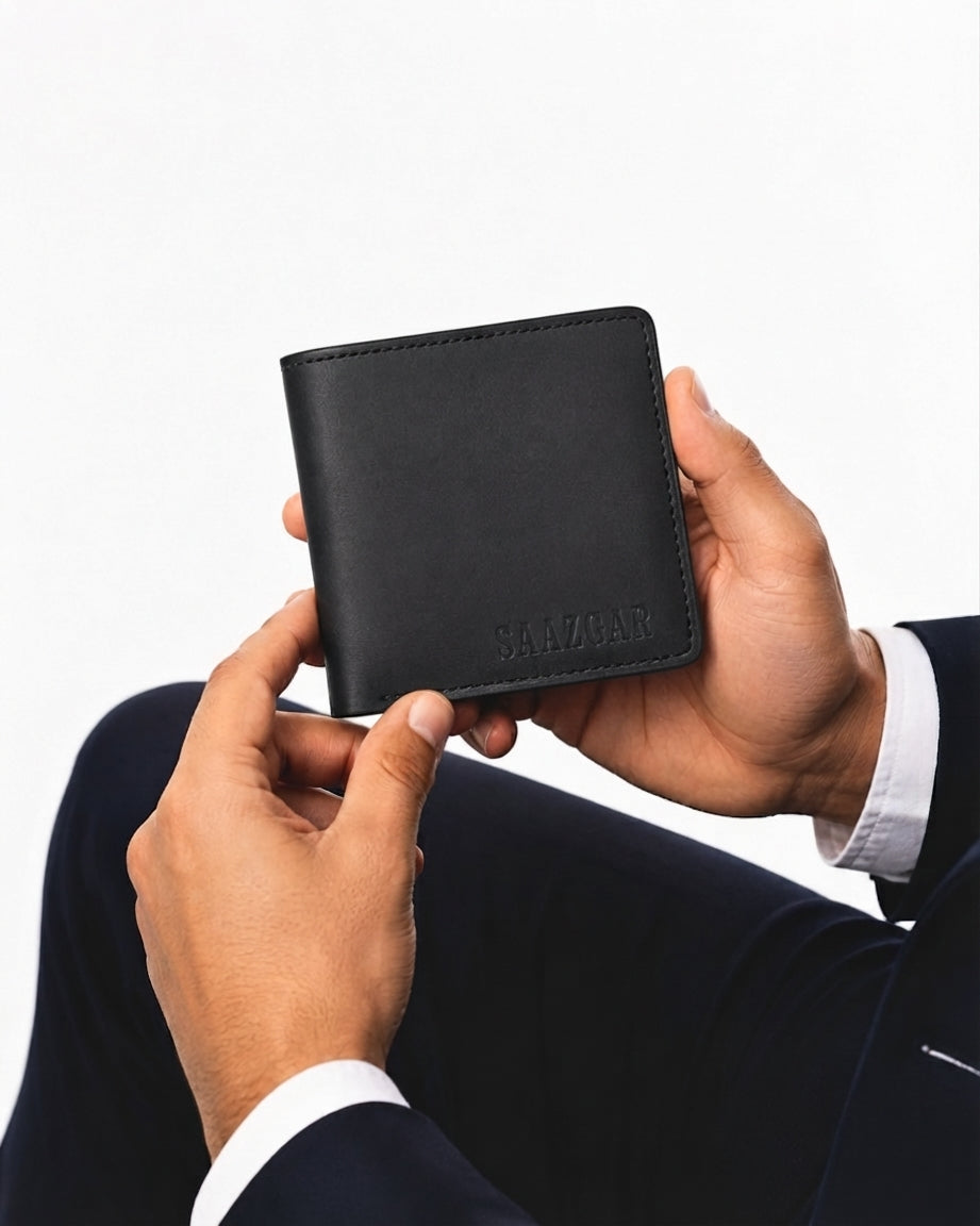 Nomad - Black Leather Bi-Fold Wallet