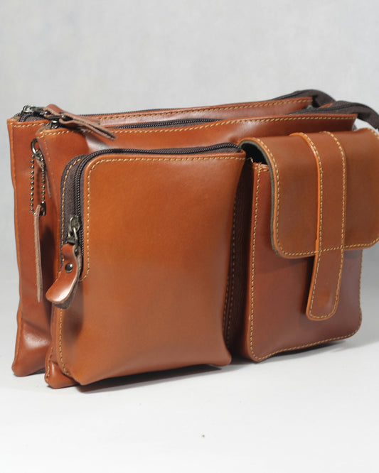 Noor mini leather bag